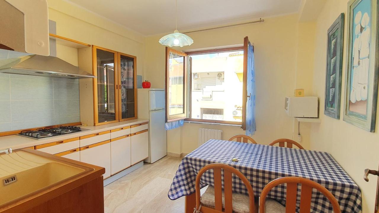 Em Holiday Apartment Quartu Sant'Elena Luaran gambar